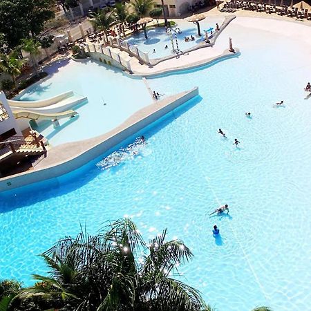 L'acqua Diroma - Suítes confortáveis - Park aquático 24 horas com Piscina de Ondas Caldas Novas Esterno foto