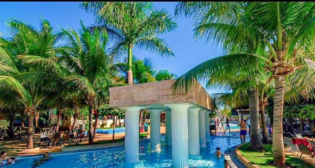 L'acqua Diroma - Suítes confortáveis - Park aquático 24 horas com Piscina de Ondas Caldas Novas Esterno foto