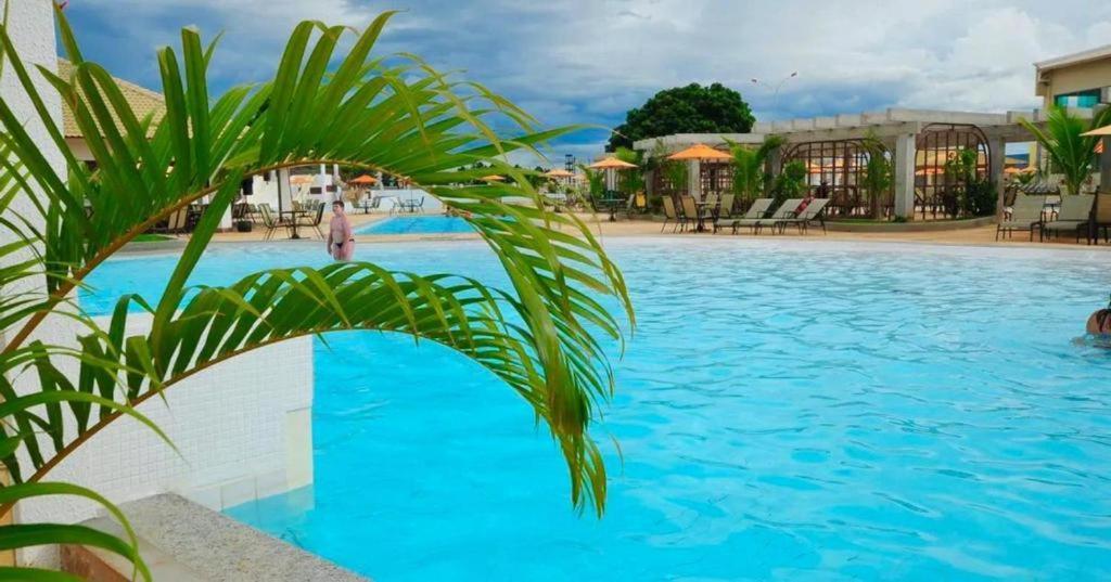 L'acqua Diroma - Suítes confortáveis - Park aquático 24 horas com Piscina de Ondas Caldas Novas Esterno foto